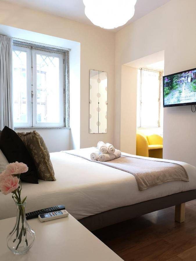 Clerigos Ville Porto Rooms ภายนอก รูปภาพ